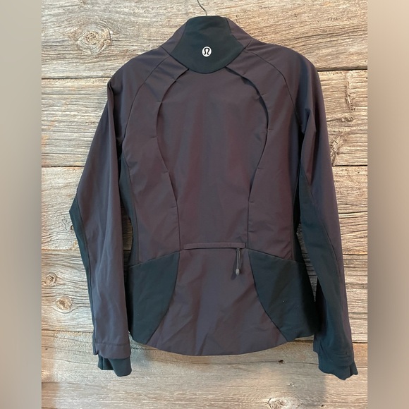 Lululemon Athletica Jacket - Picture 2 of 11